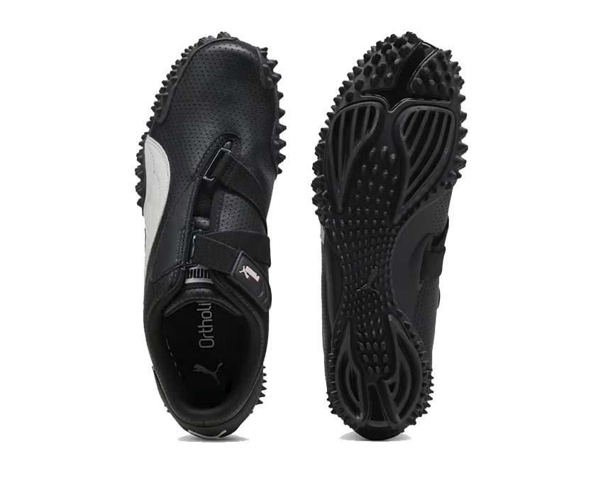 Scarpa sportiva nera con chiusura a strappo e suola flessibile