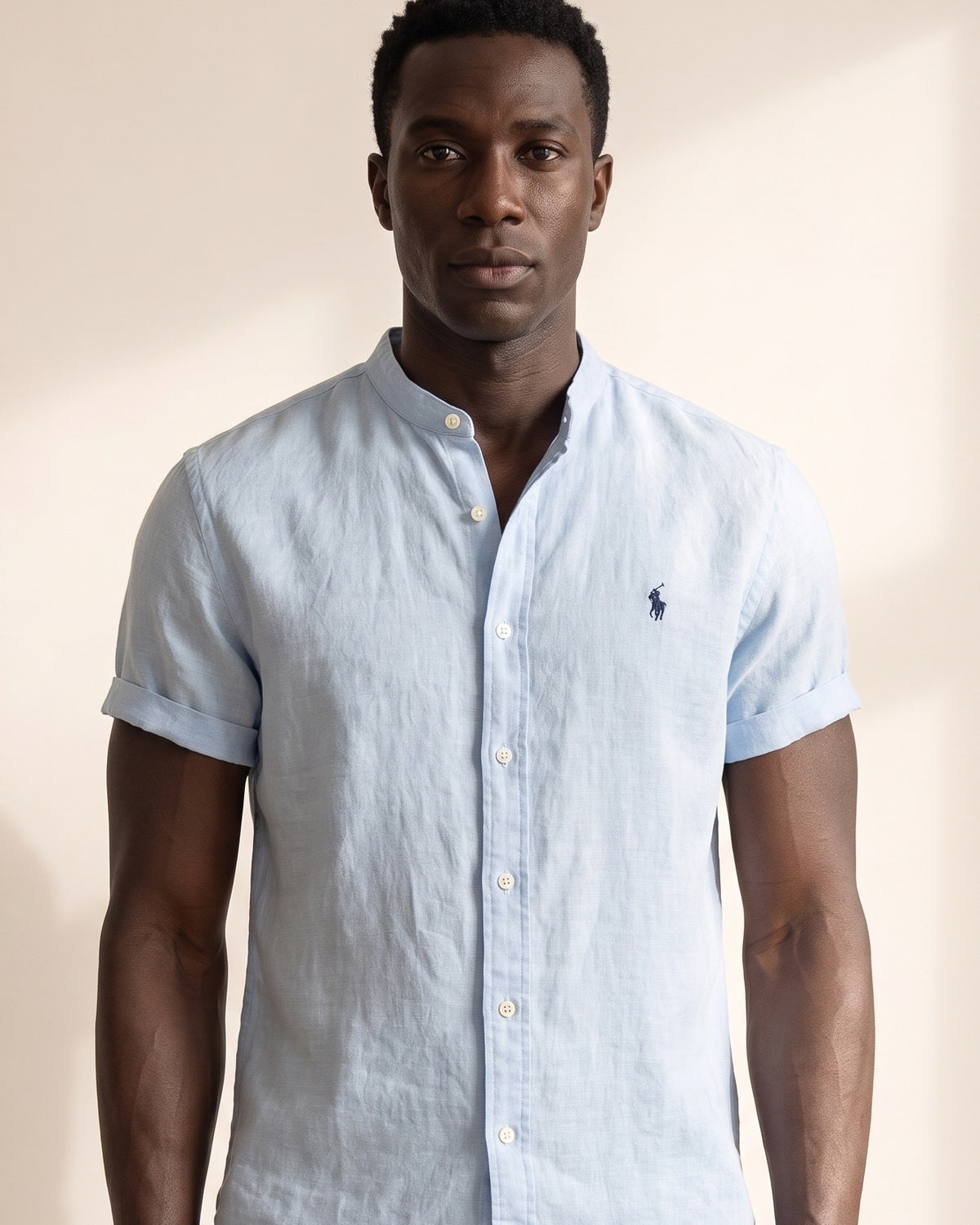 Colletto e linea frontale di Camicia in Lino Classica per Uomini