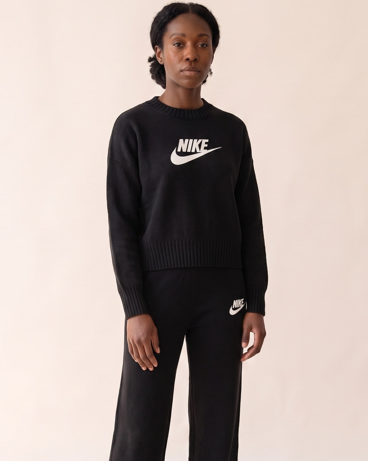 La parte superiore di Set Comfort di Lusso Fit - NK