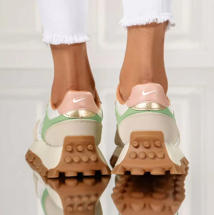Sneaker donna beige, bianca e verde