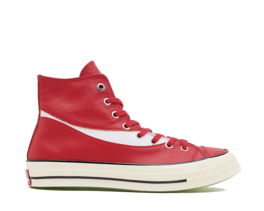 Scarpe alte in tela con design esclusivo e dettagli distintivi
