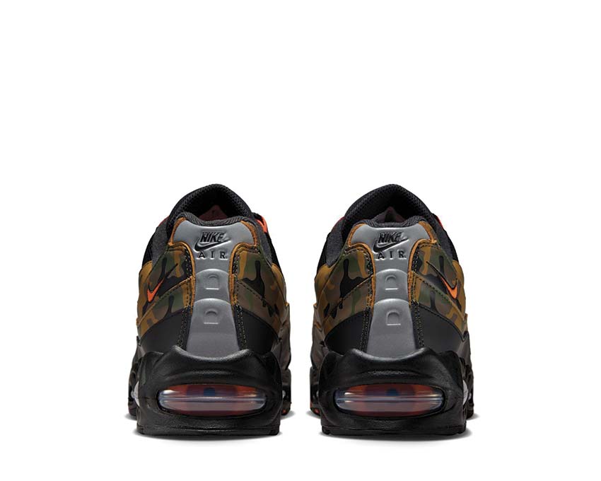 Scarpe da ginnastica unisex con ammortizzazione ad aria, colore arancione brillante.