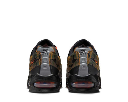 Scarpe da ginnastica unisex con ammortizzazione ad aria, colore arancione brillante.