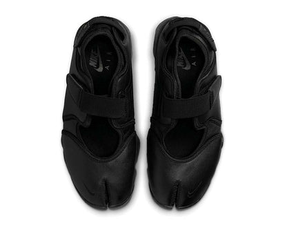 Scarpa sportiva da donna con design aperto e colore nero