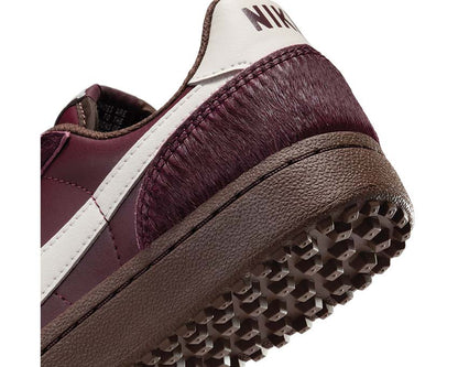 Scarpe da calcio da donna in colore bordeaux