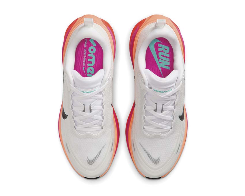 Scarpe da corsa donna in tonalità rosa acceso