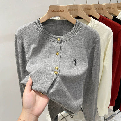 Cardigan Donna in Maglia Morbida con Bottoni