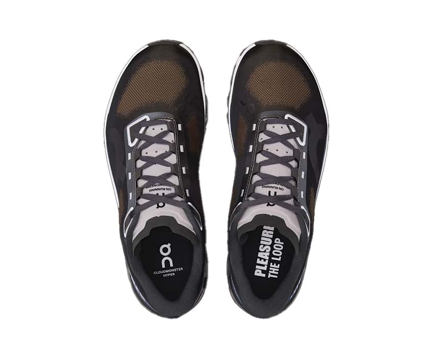 Scarpe da corsa leggere e ammortizzate per donna con design innovativo e suola ad alte prestazioni.