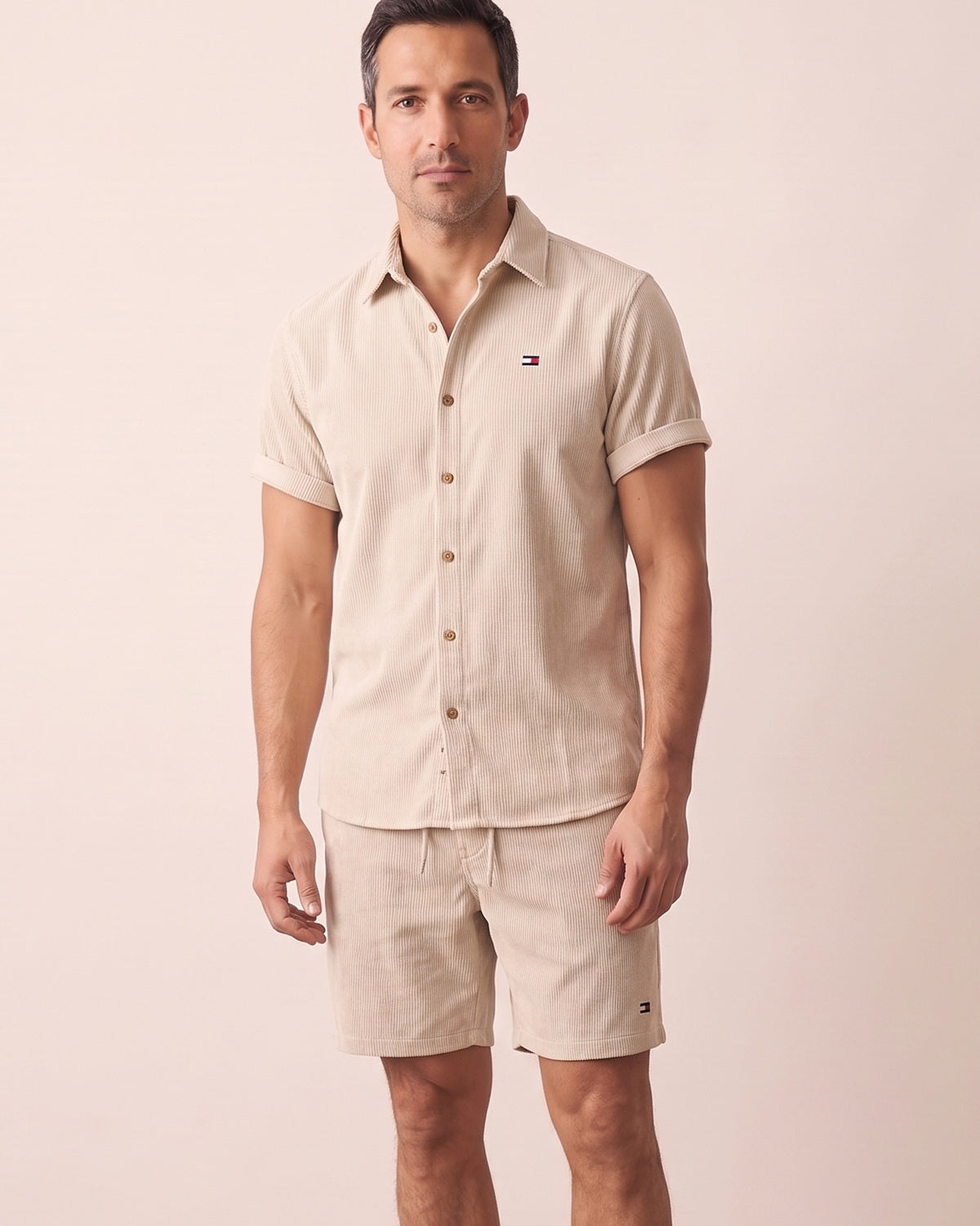 La parte superiore di Tommy™ Set estivo casual