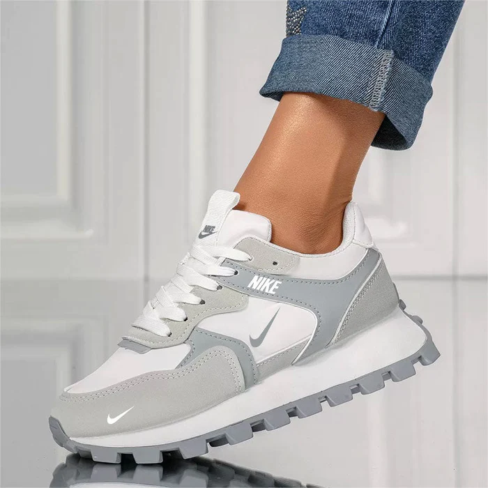 Sneaker donna beige, bianca e verde